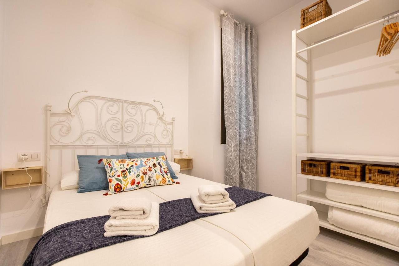 Pere Serafi 2 Bedroom Apartment Барселона Экстерьер фото