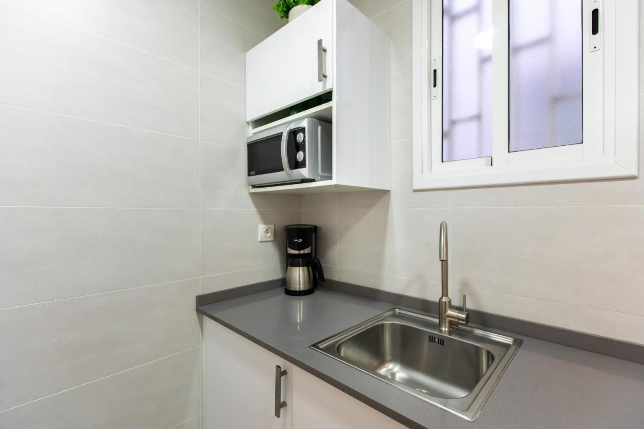 Pere Serafi 2 Bedroom Apartment Барселона Экстерьер фото