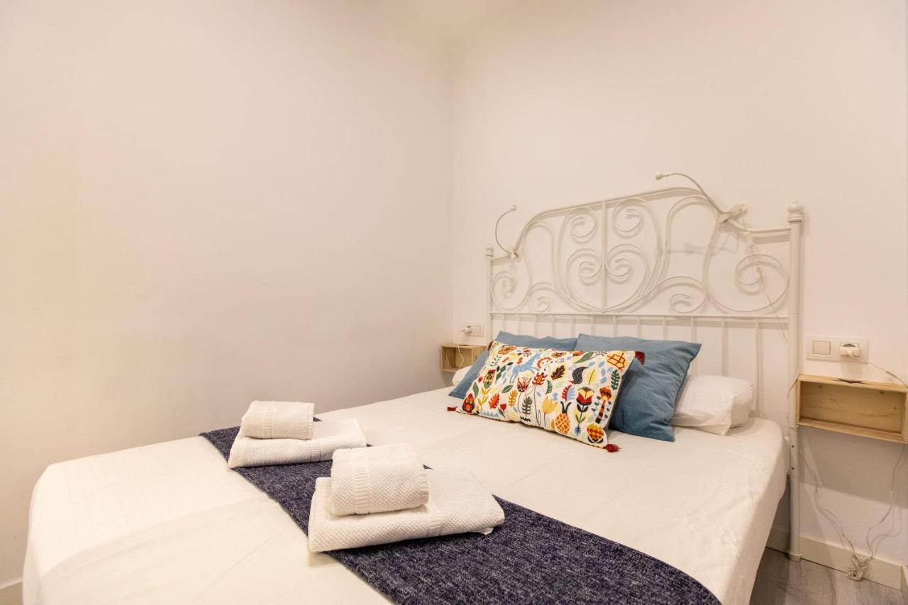 Pere Serafi 2 Bedroom Apartment Барселона Экстерьер фото