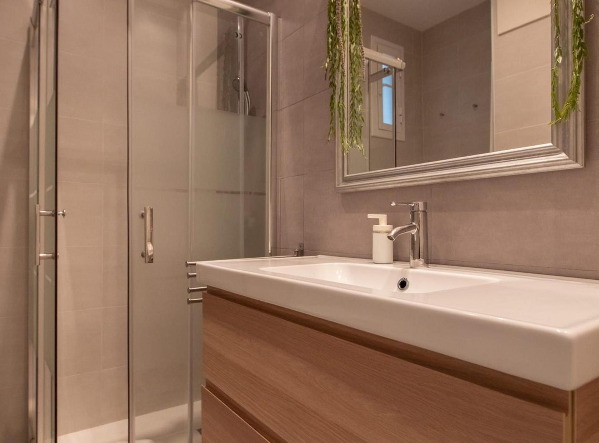 Pere Serafi 2 Bedroom Apartment Барселона Экстерьер фото