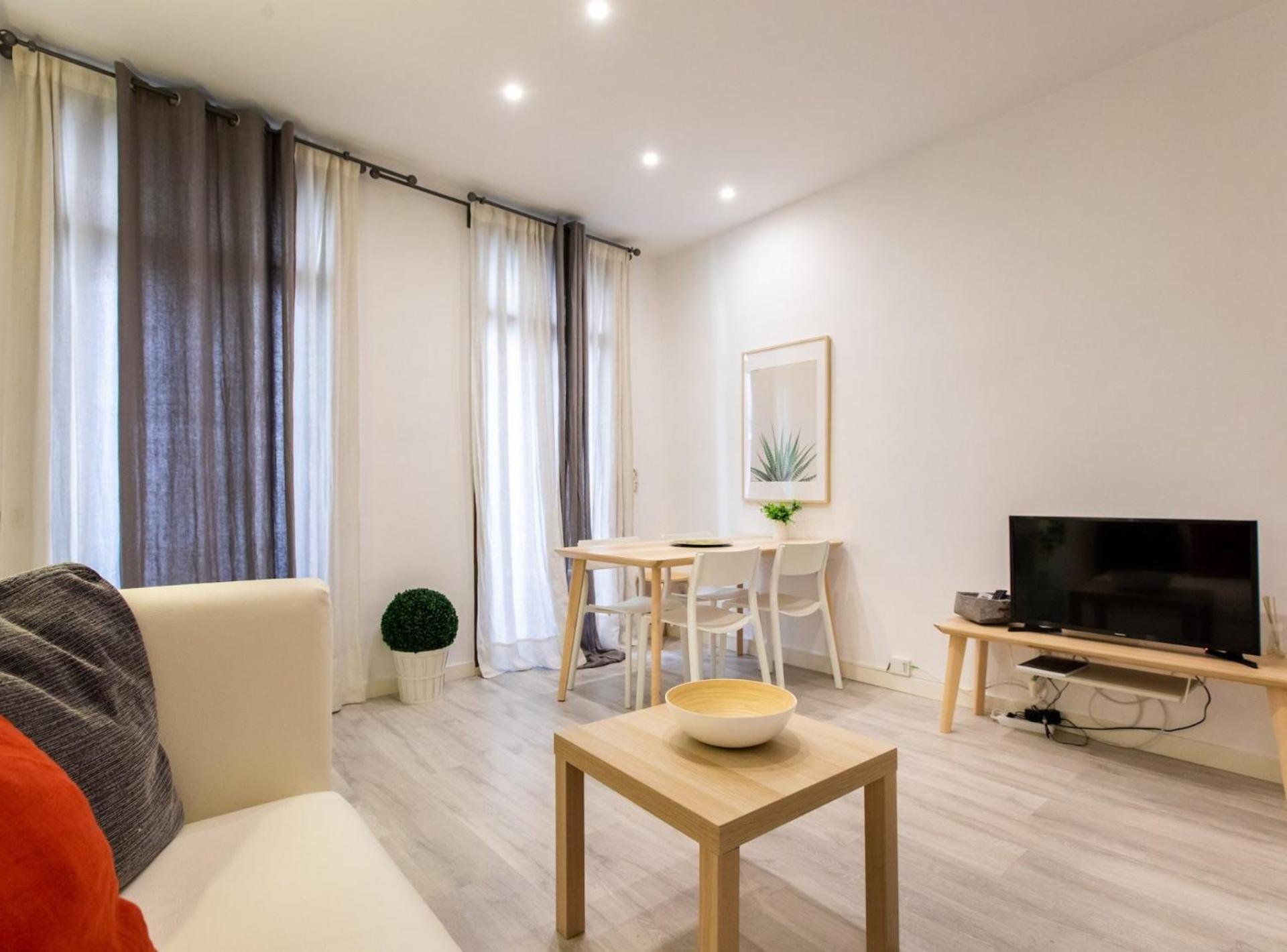 Pere Serafi 2 Bedroom Apartment Барселона Экстерьер фото